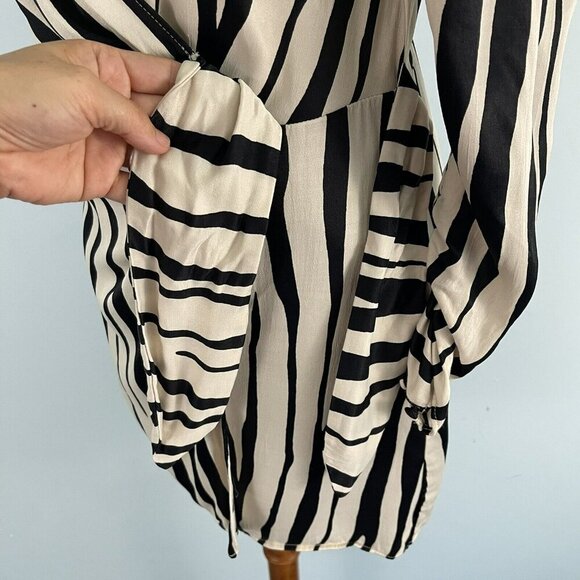 ZARA Long Sleeve Playsuit Romper Wrap Evening Party Cocktail Dress Small - Picture 11 of 12